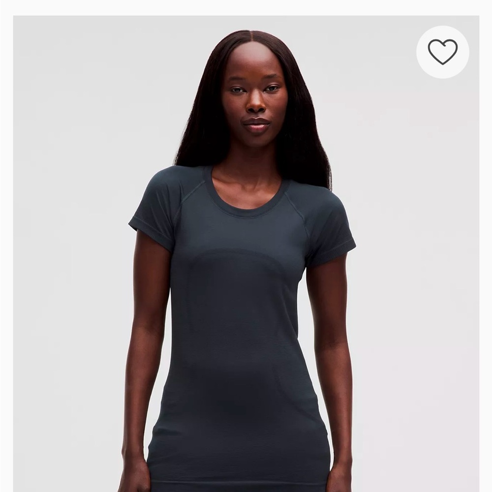 Lululemon Swiftly Short Sleeve Short
